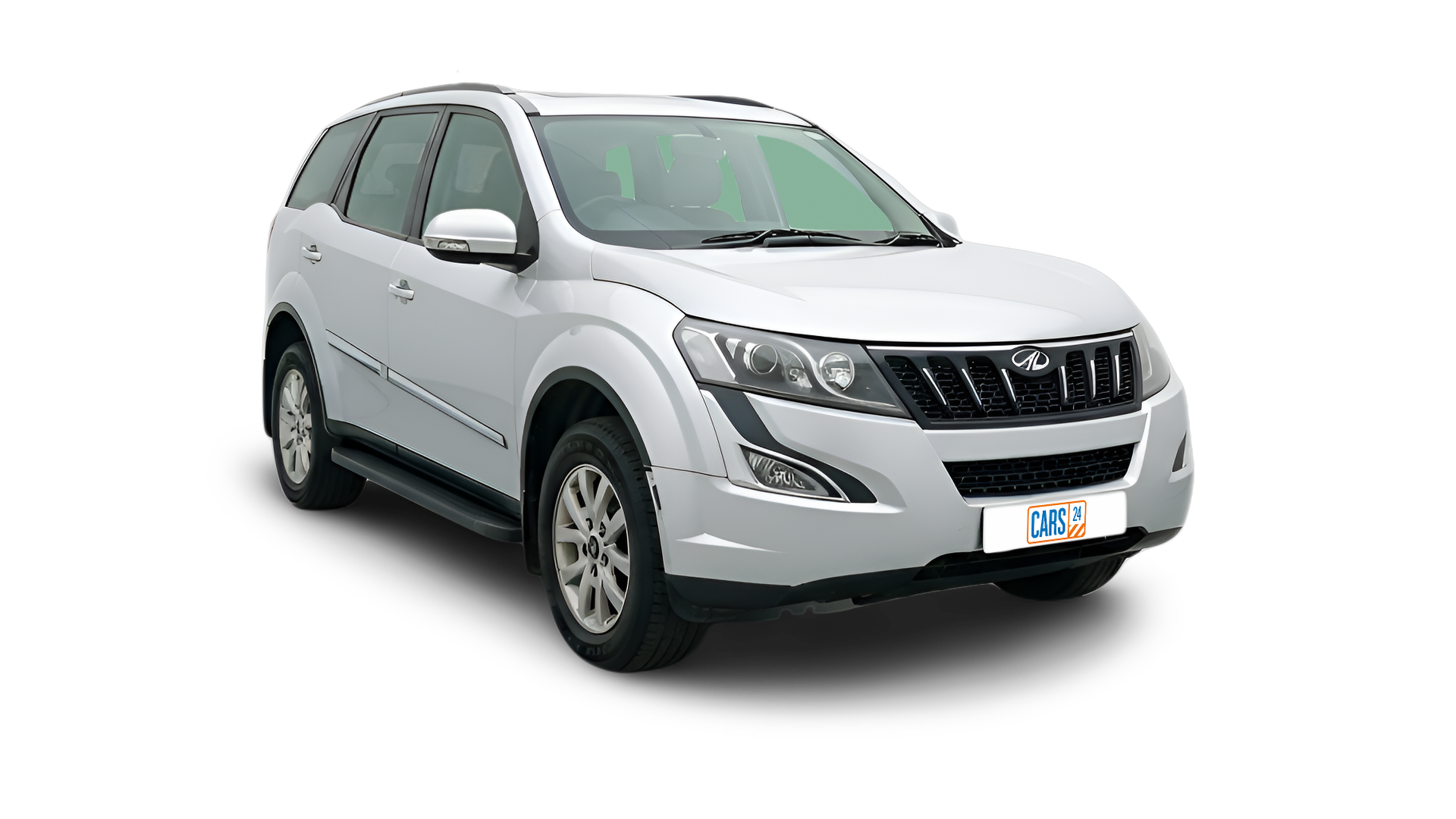 Mahindra XUV500-img